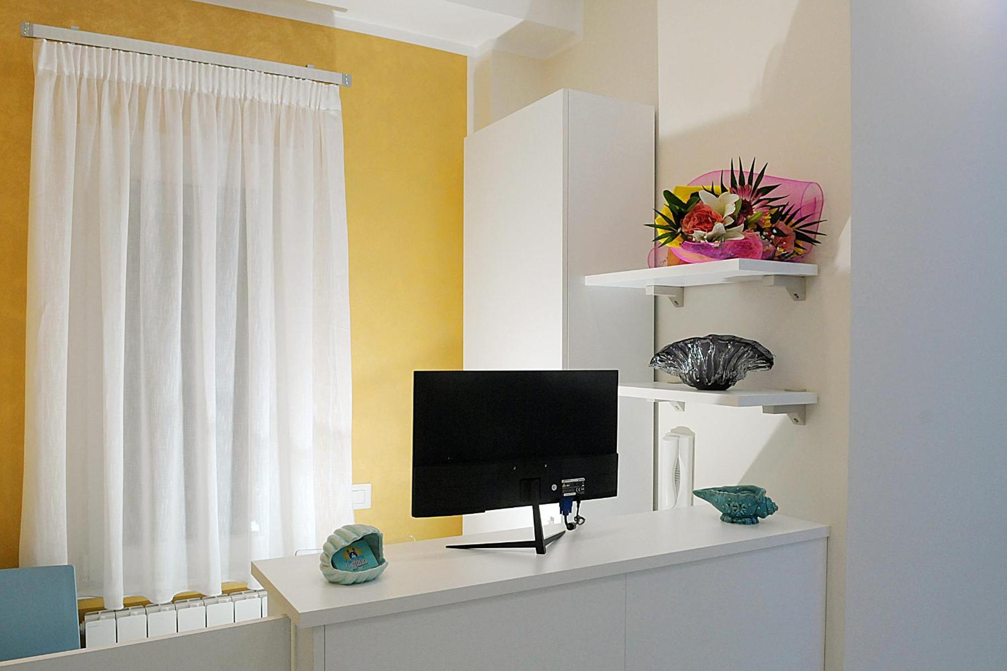 B&B Aida Rooms 切法卢 外观 照片