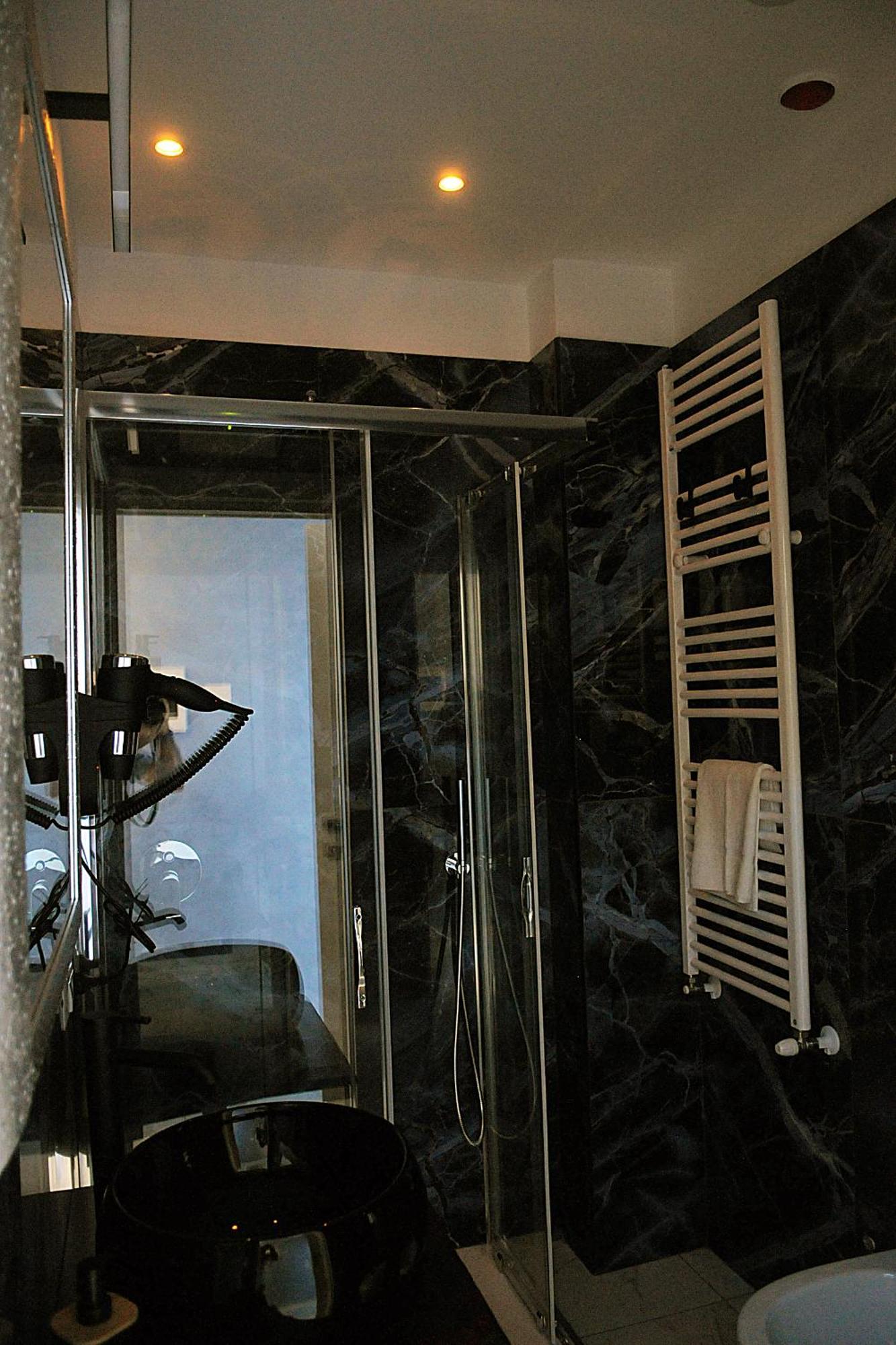 B&B Aida Rooms 切法卢 外观 照片